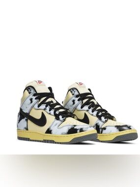 Nike Dunk High men’s lemon drop / black- Saturn gold - used